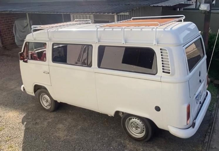 Bagageiro Traseiro Para Kombi PARA GARAGEN OU PORTÕES BAIXOS, Rack Traseiro para Kombi, Maleiro Traseiro para Kombi 