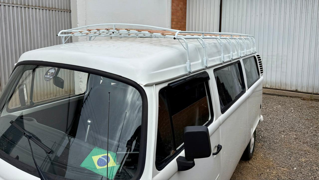 Bagageiro para Kombi, Rack para Kombi - PARA GARAGENS OU PORTÕES BAIXOS. Com ripas. Maleiro para Kombi com ripas 